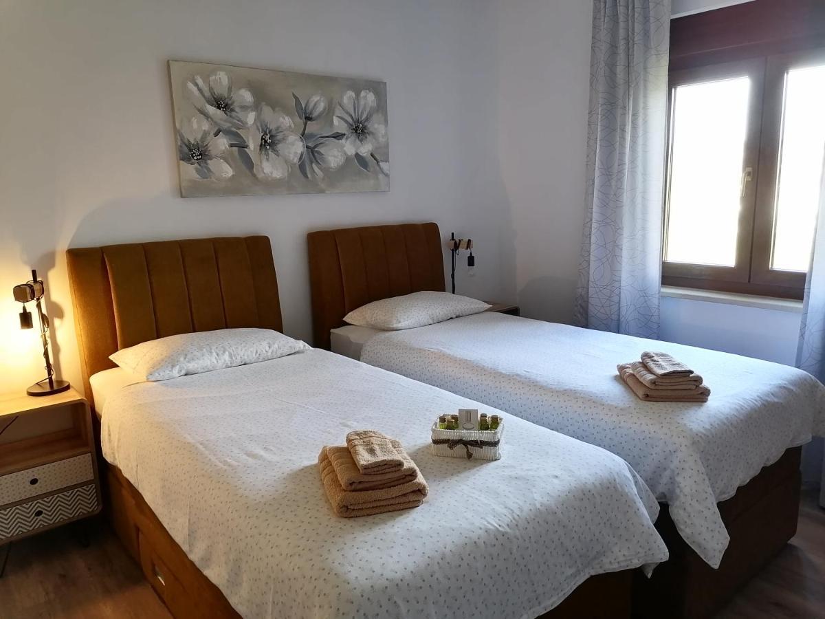 Apartment Grbin Πούλα Εξωτερικό φωτογραφία